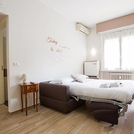 Lorenteggio Studio Apt Milán Exteriér fotografie