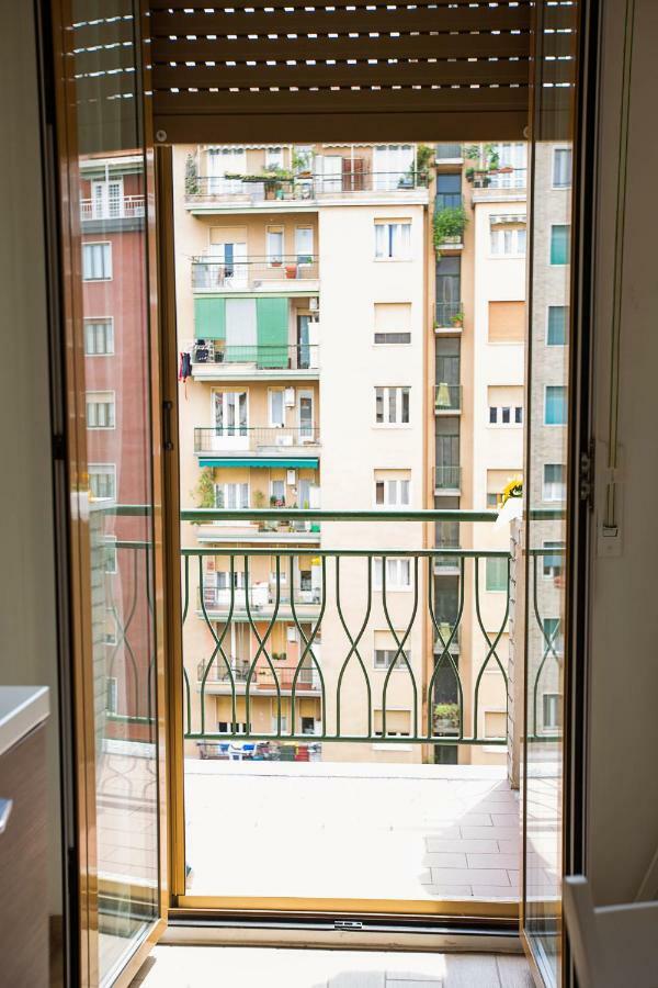 Lorenteggio Studio Apt Milán Exteriér fotografie