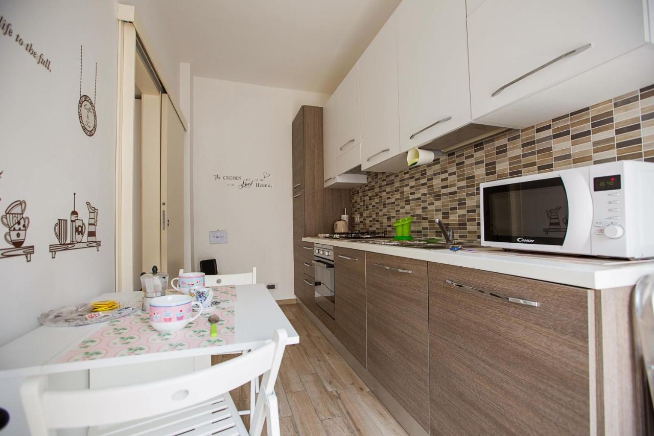 Lorenteggio Studio Apt Milán Exteriér fotografie